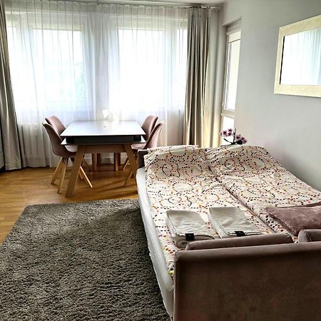Mieszkanie 3 Pokojowe Dla Rodzin, Z Zabawkami, W Centrum Blisko Aquaparku Wrocław Kültér fotó